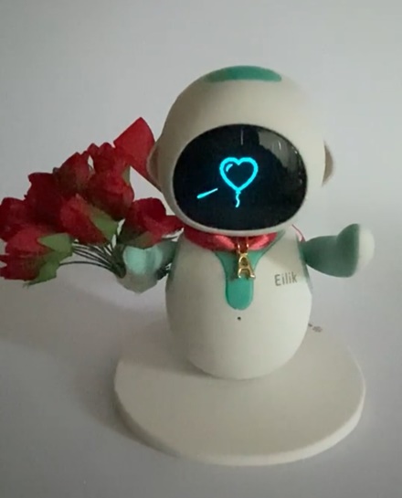 Update Eilik Robot: The Ultimate Guide to Supercharge Your Robotic  Companion - SaveDelete